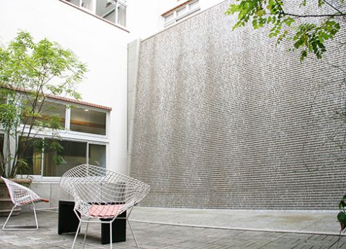 9棟地下 流水壁