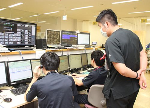 救命救急センター(救急車受入れ要請応需)