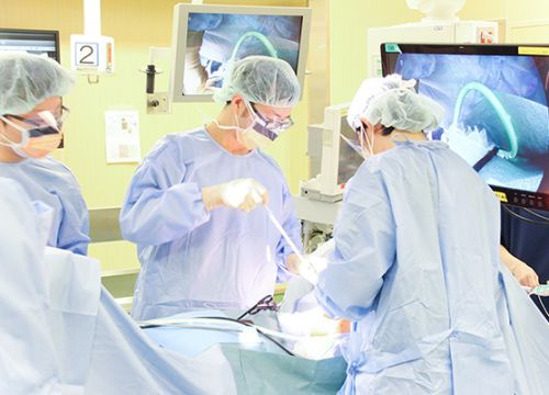 呼吸器外科 単孔式胸腔鏡手術