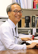 薬剤本部長:高栁 和伸